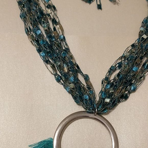 Ladder Ribbon Hand Croched Necklace! - Picture 4 of 9